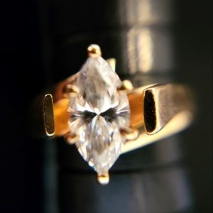 Diamonique Marquis Cut Cubic Zirconia 14k Gold Ring Size 7